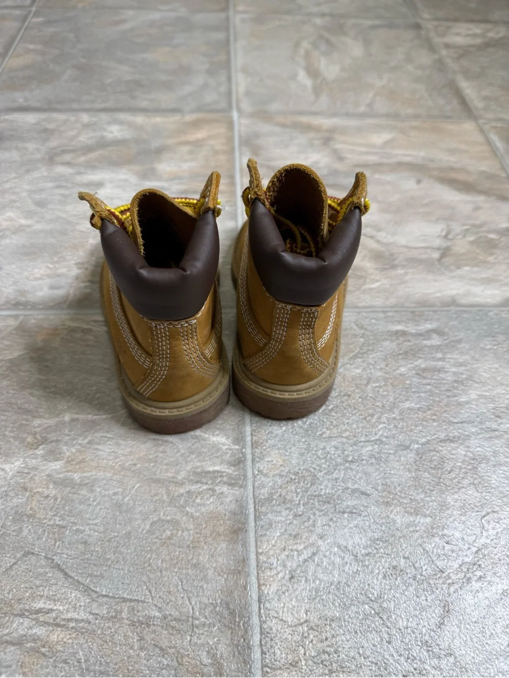 Timberland 6in Premium Boots TD Boys Shoe Size 5c Biege 12809 Preowned